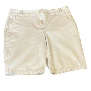 Talbots Petites 9 inch inseam Bermuda Shorts Sz 6P Beige #276R
